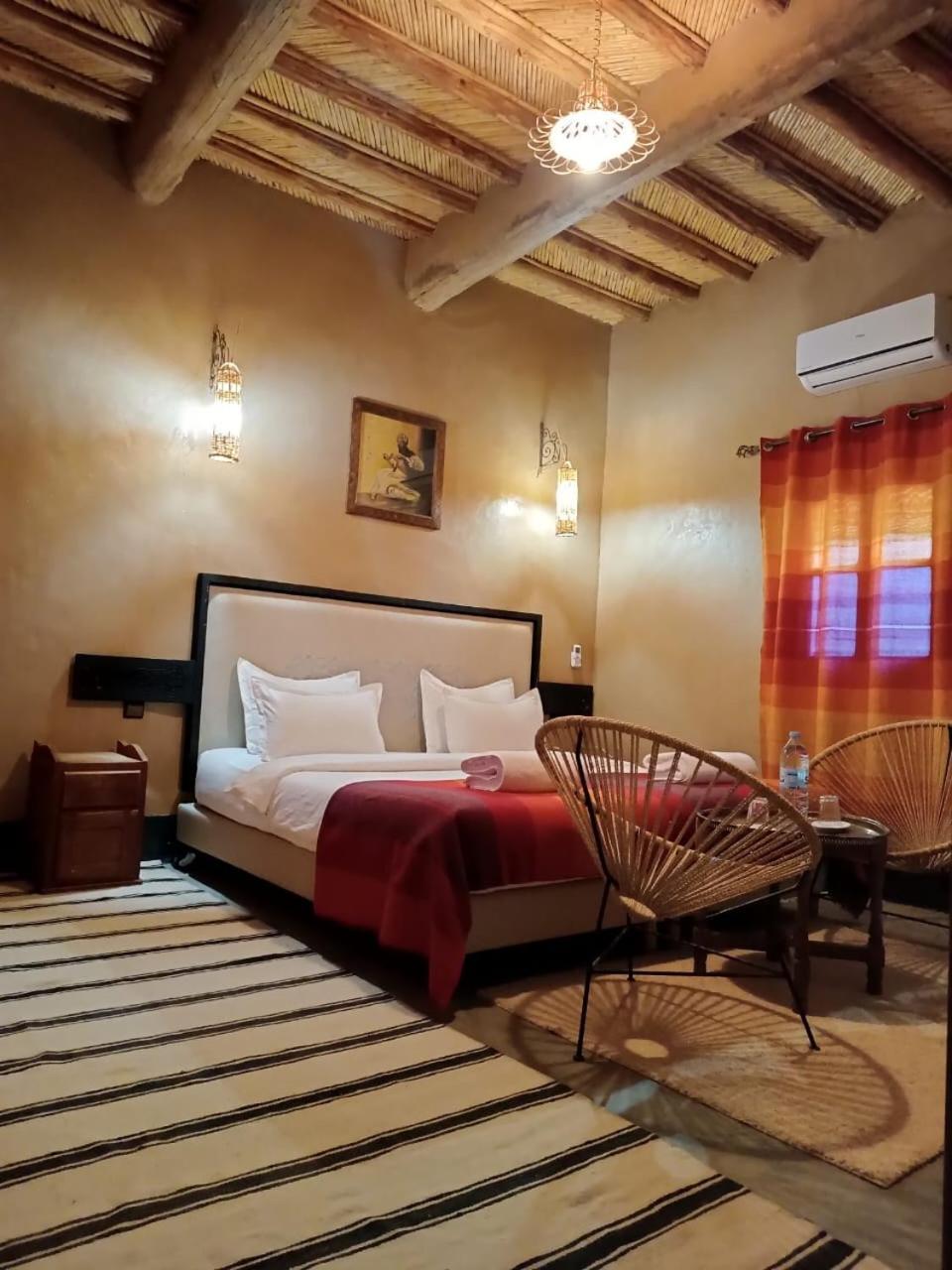 Kasbah Dar Bahnini Hostel Skoura Buitenkant foto